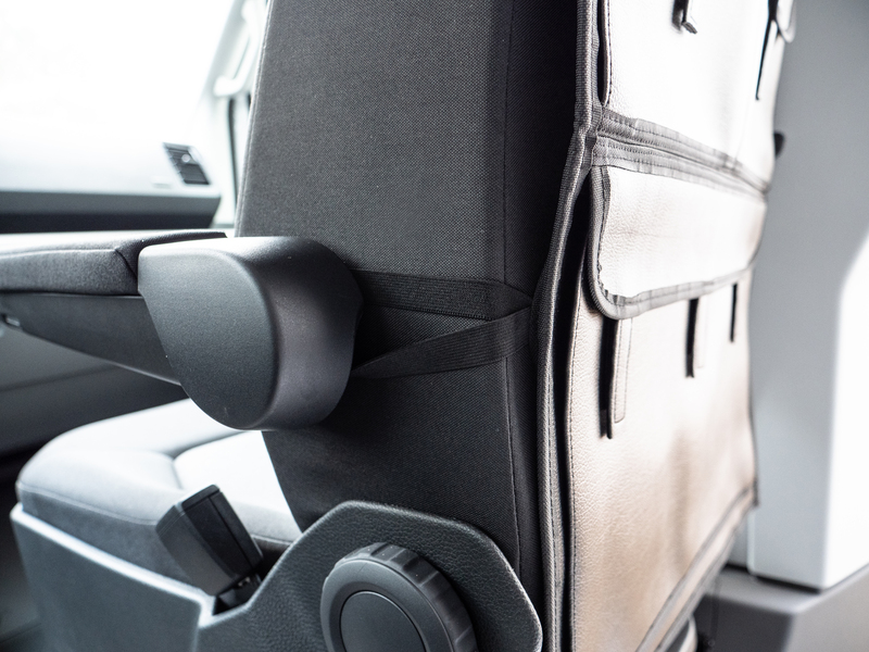 REIMO Organizer für Autositze mit 4 Taschen, Kunstleder, komplett schwarz
