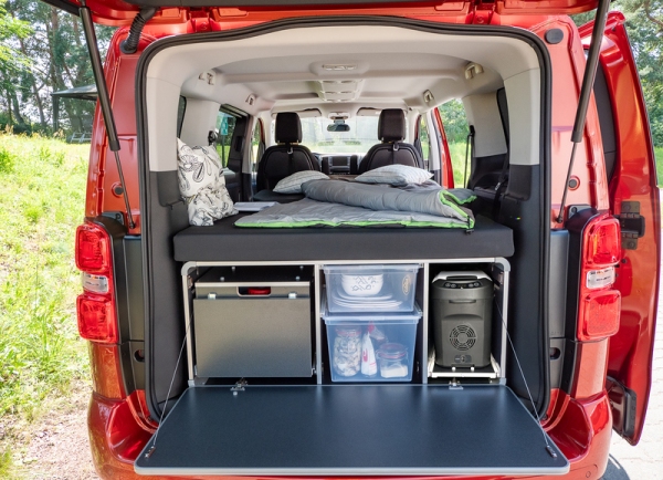 Campingbox M für VW Caddy ab Bj. 2003 und andere Minicamper und Minivans